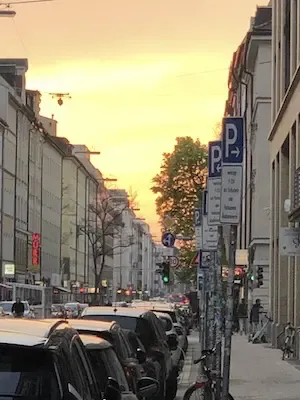 Eine Straße im Zentrum von München